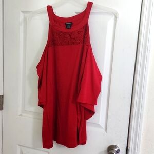 Torrid shirt size 2